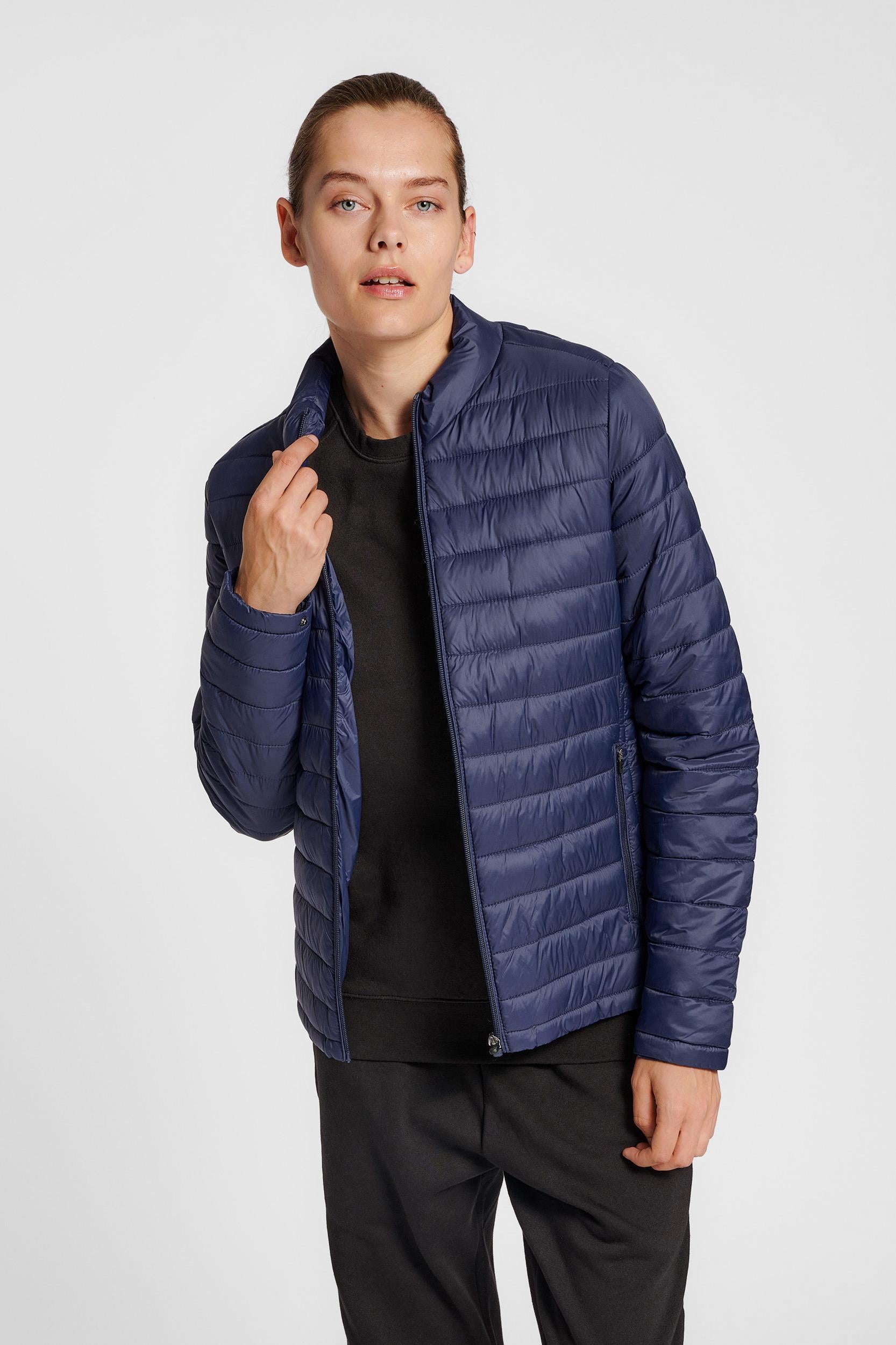 HUMMEL - Hmlred Quilted Jacket Woman - Marine