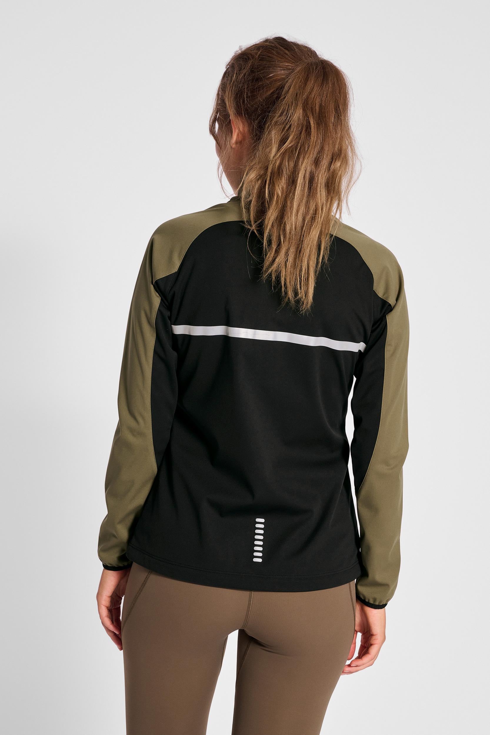 NEWLINE - Nwlboston Shell Jacket Female - Black/crocodile