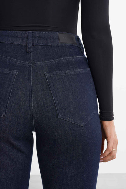 Straight Jeans