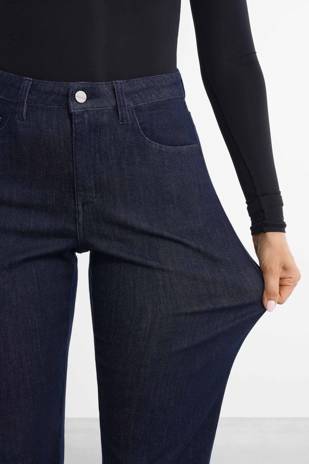 Straight Jeans